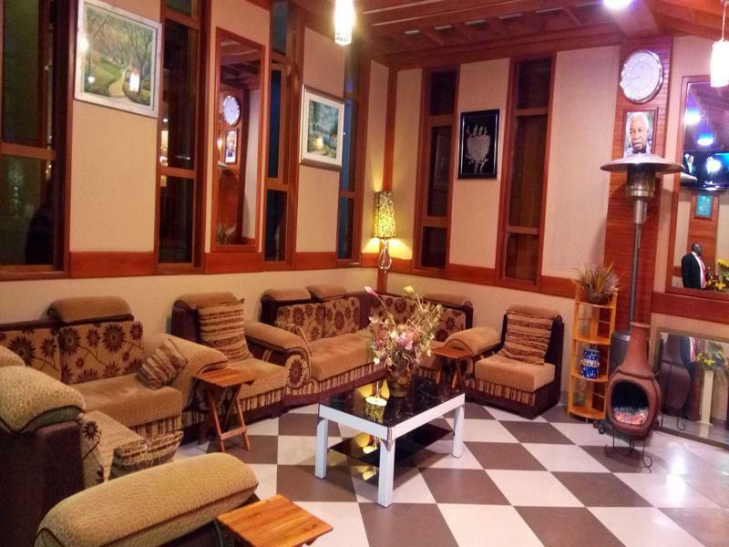 Lush Garden Hotel Аруша Экстерьер фото